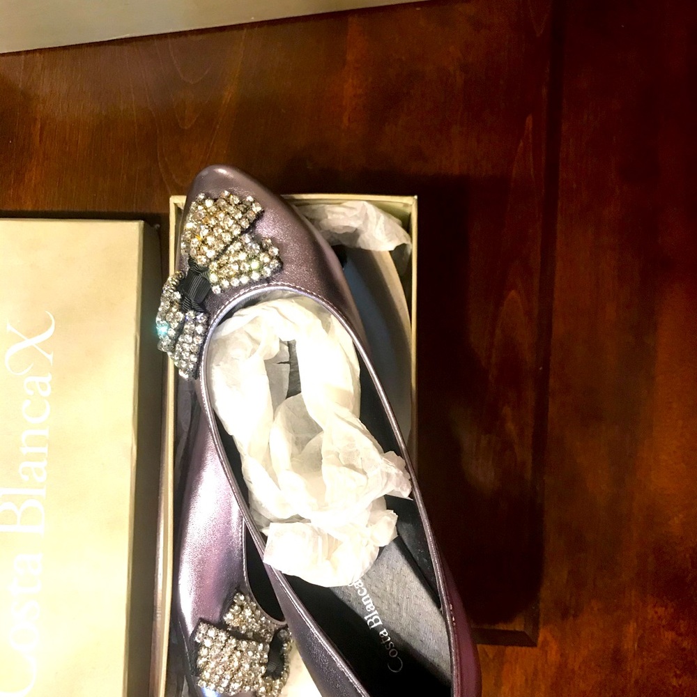 Ladies shoes